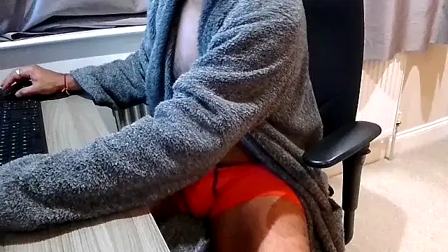 rogamuffin online show from 11-15-25, 12:36