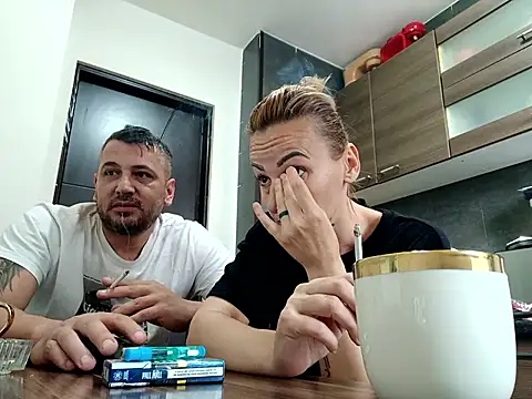 Aly-john1985 online show from 09-10-25, 06:34