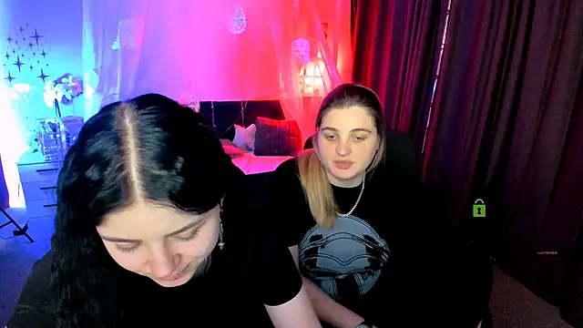 inga gree online show from 12-22-25, 08:36