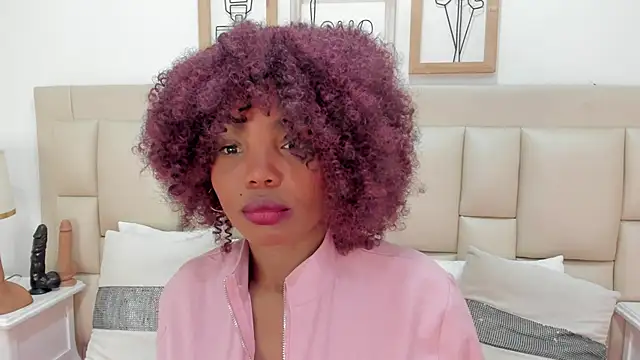 dakhota    online show from 09-30-25, 11:16