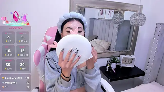 Anya Belth online show from 10-12-25, 02:13