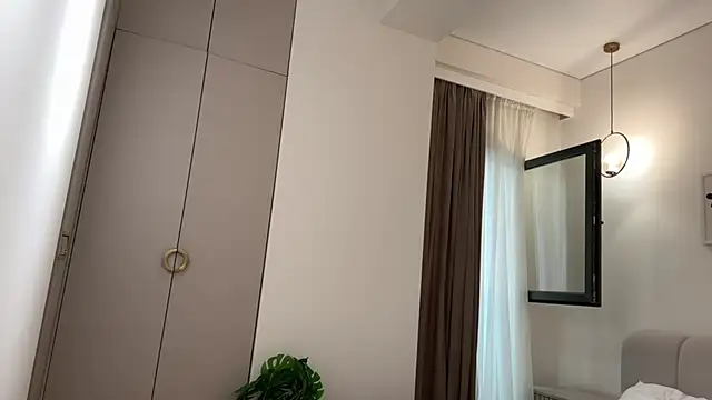 Kelly Berry   online show from 10-08-25, 09:00