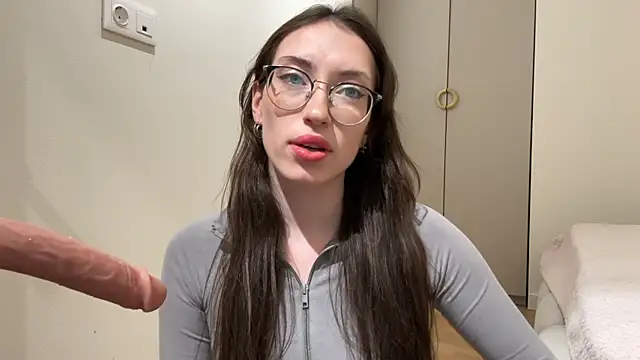 Kelly Berry   online show from 01-13-26, 05:28