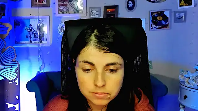 MartaEdams online show from 02-25-26, 06:46