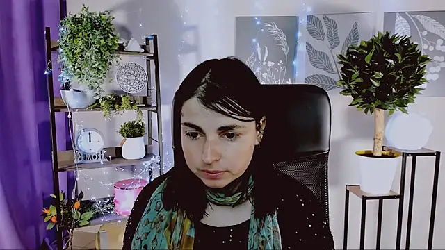 MartaEdams online show from 04-16-26, 06:25