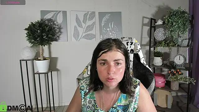 MartaEdams online show from 07-04-26, 05:47