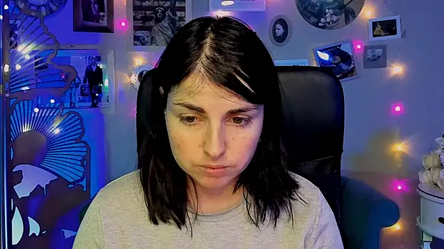 MartaEdams online show from 01-13-26, 06:17