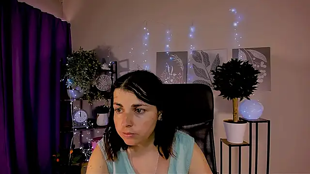 MartaEdams online show from 05-18-26, 09:03