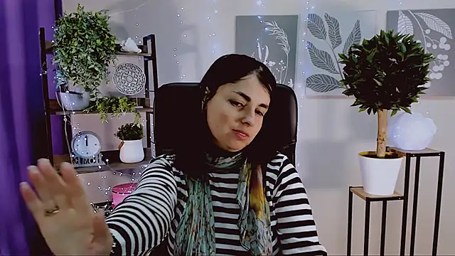 MartaEdams online show from 04-15-26, 06:30