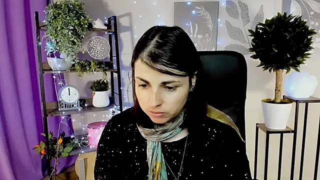 MartaEdams online show from 05-05-26, 06:27