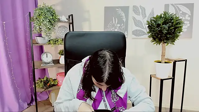 MartaEdams online show from 03-25-26, 06:24