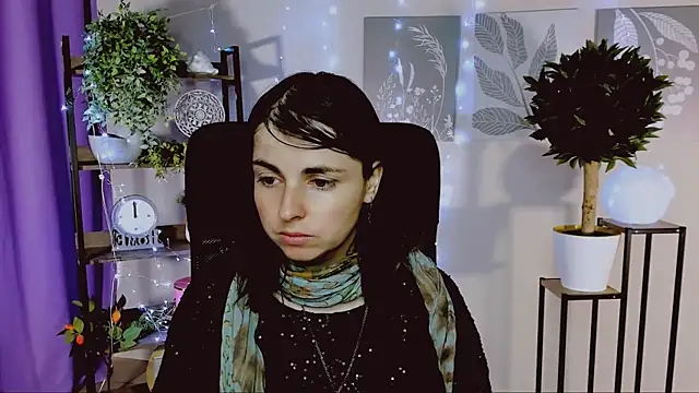 MartaEdams online show from 04-23-26, 06:20