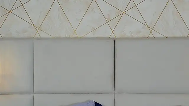 Snapshot of SamayRyann chatting on 06-16-26, 01:44 SamayRyann online show from 06-16-26, 01:44