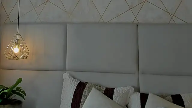 Snapshot of SamayRyann chatting on 07-01-26, 01:55 SamayRyann online show from 07-01-26, 01:55