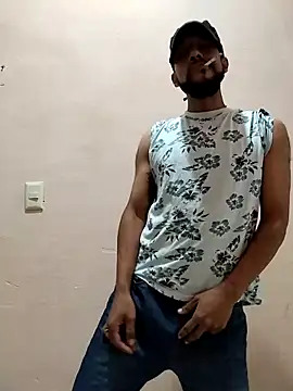 Snapshot of wolfsexmxn chatting on 09-14-25, 12:00 wolfsexmxn online show from 09-14-25, 12:00