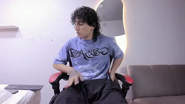 Snapshot of JackesTaylor chatting on 02-05-26, 06:20 JackesTaylor online show from 02-05-26, 06:20