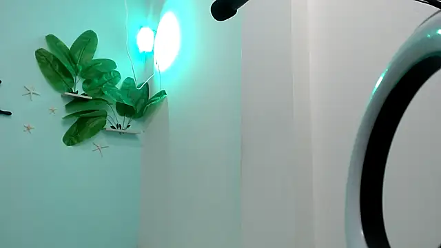 eladyrous98 online show from 11-26-25, 01:27