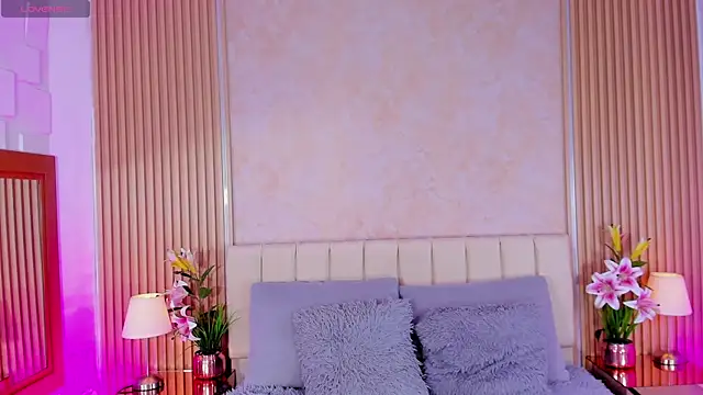 ZOEBARLOWE online show from 09-24-25, 05:58