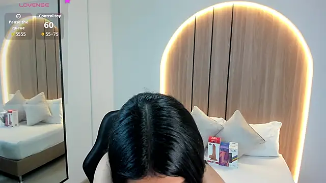 norah 777 online show from 09-27-25, 10:49