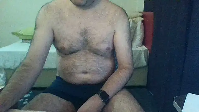 Snapshot of st206boy chatting on 06-25-26, 11:32 st206boy online show from 06-25-26, 11:32