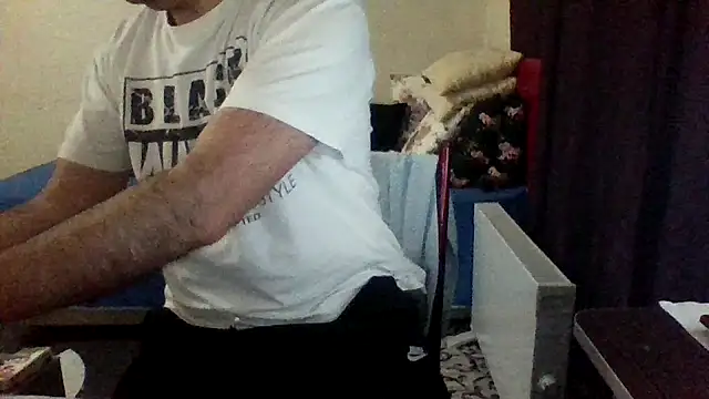 st206boy online show from 11-07-25, 01:21