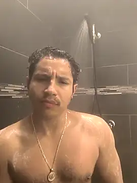 kSwisssxxx online show from 12-18-25, 03:00