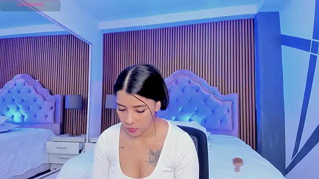 SelenaStonne online show from 10-11-25, 07:48