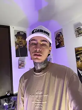 samm4044 online show from 04-24-26, 05:09