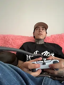 samm4044 online show from 03-28-26, 09:27