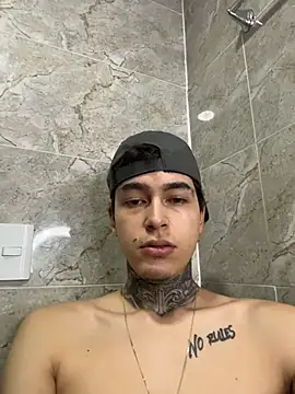 samm4044 online show from 03-10-26, 02:04