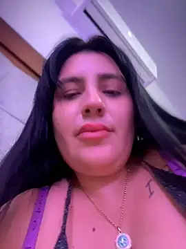 Snapshot of victoria_amatista_ chatting on 06-19-26, 07:36 victoria amatista online show from 06-19-26, 07:36