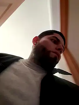 crazybarber69 online show from 12-04-25, 11:15