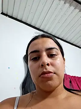 Snapshot of channell0 chatting on 10-19-25, 10:12 channell0 online show from 10-19-25, 10:12