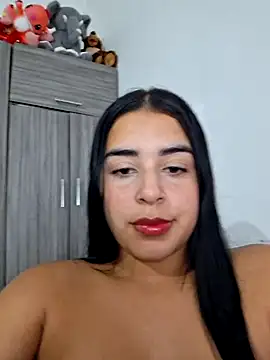 Snapshot of channell0 chatting on 09-18-25, 05:32 channell0 online show from 09-18-25, 05:32