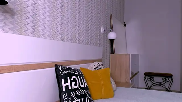 Elle Pearl  online show from 01-07-26, 07:35