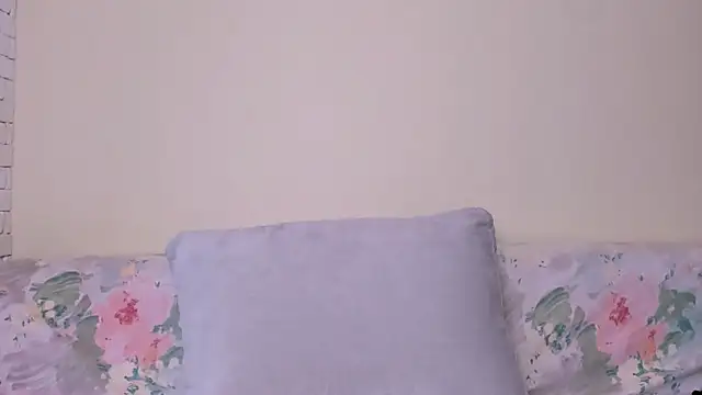 Elle Pearl  online show from 03-28-26, 06:25