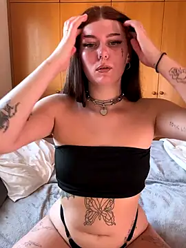 onlyellielosch online show from 10-03-25, 02:40