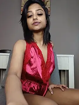 littlemissdevil69 online show from 05-31-26, 08:09
