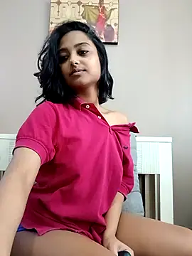 littlemissdevil69 online show from 02-05-26, 06:53