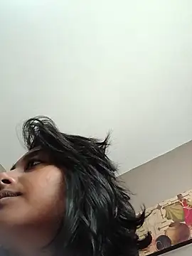 littlemissdevil69 online show from 03-11-26, 05:34