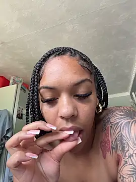 Regina69slut online show from 05-30-26, 10:43