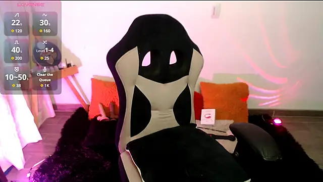 LunaBunny8 online show from 01-07-26, 02:05