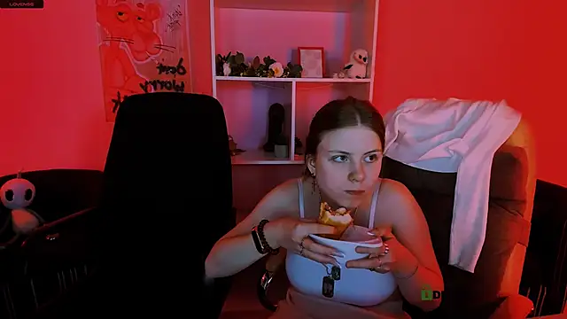 foxy tease  online show from 09-18-25, 12:35