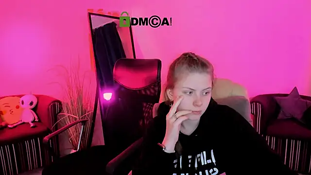 foxy tease  online show from 10-13-25, 01:07