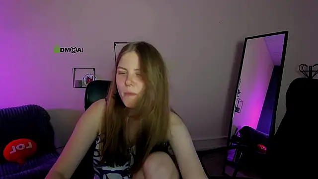 foxy tease  online show from 09-24-25, 10:16