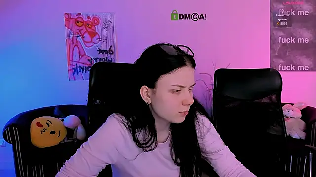 Snapshot of foxy_tease_ chatting on 02-09-26, 02:20 foxy tease online show from 02-09-26, 02:20