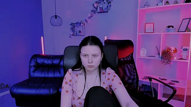 Snapshot of foxy_tease_ chatting on 03-30-26, 09:27 foxy tease online show from 03-30-26, 09:27