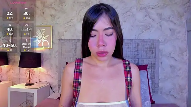 zoespencerr online show from 10-14-25, 07:25