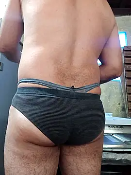 juanpa8453 online show from 10-02-25, 05:16