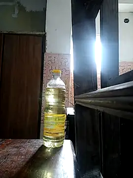 juanpa8453 online show from 09-24-25, 04:46